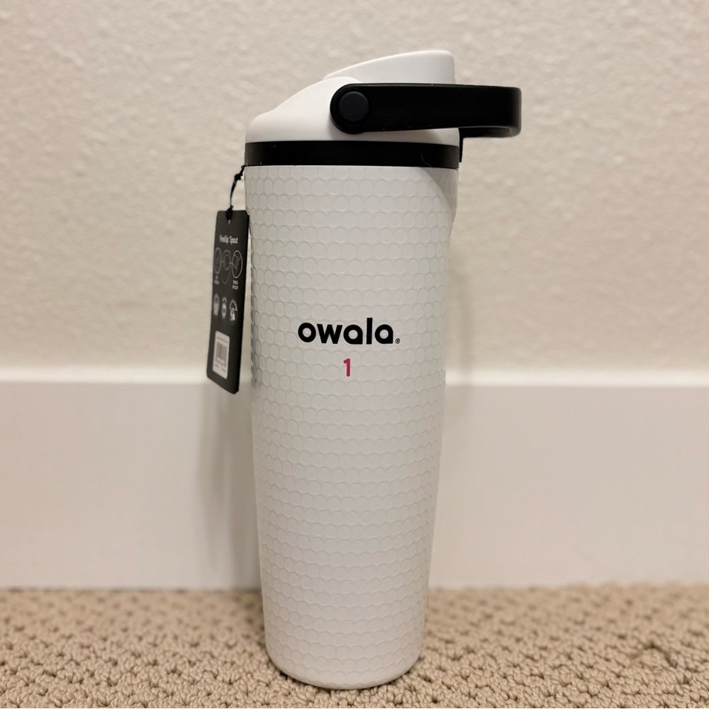 Owala 30 oz. FreeSip Sway Golf Travel Tumbler - White